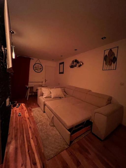 Appartement Convivial Pour Sejourner Le Kremlin-Bicêtre Екстериор снимка