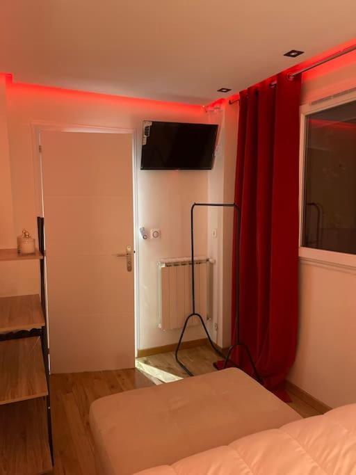 Appartement Convivial Pour Sejourner Le Kremlin-Bicêtre Екстериор снимка